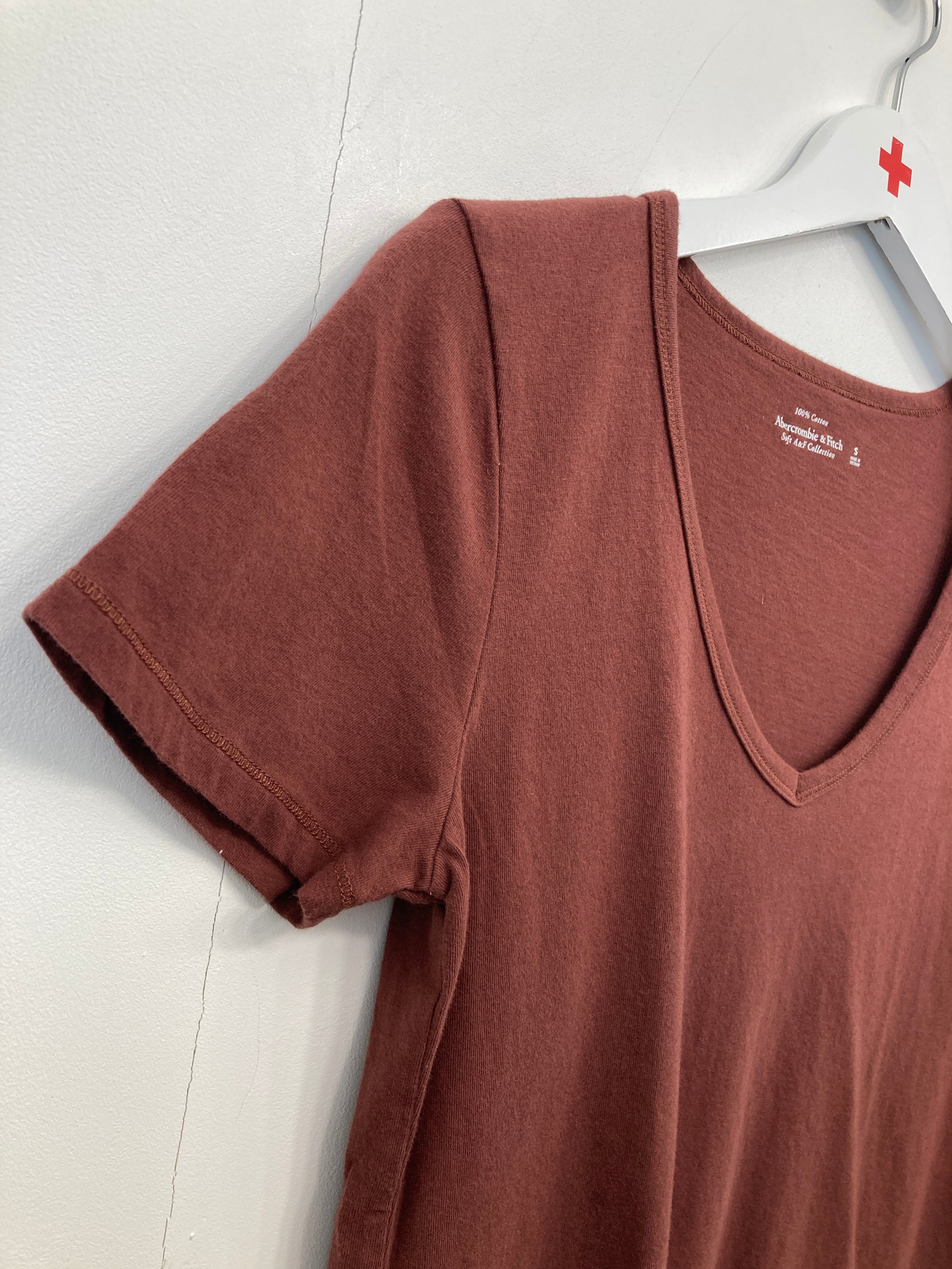 Abercrombie & Fitch T-shirt